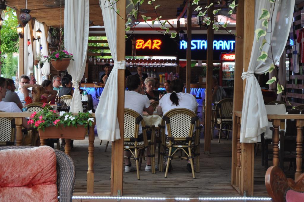 Moonlight Hotel Алания Экстерьер фото