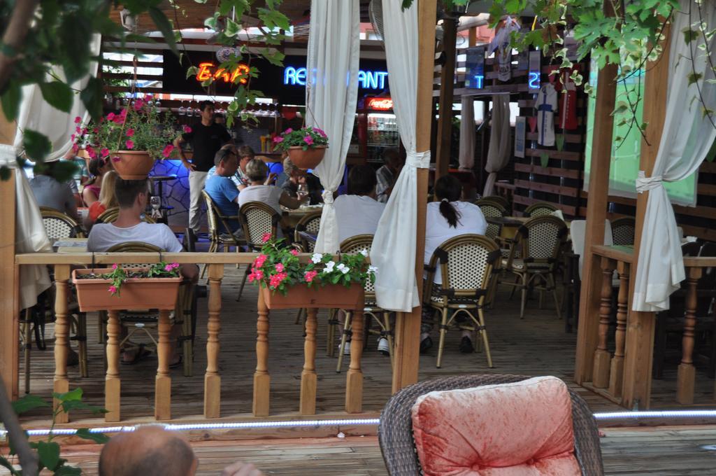 Moonlight Hotel Алания Экстерьер фото