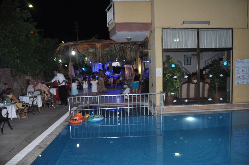 Moonlight Hotel Алания Экстерьер фото