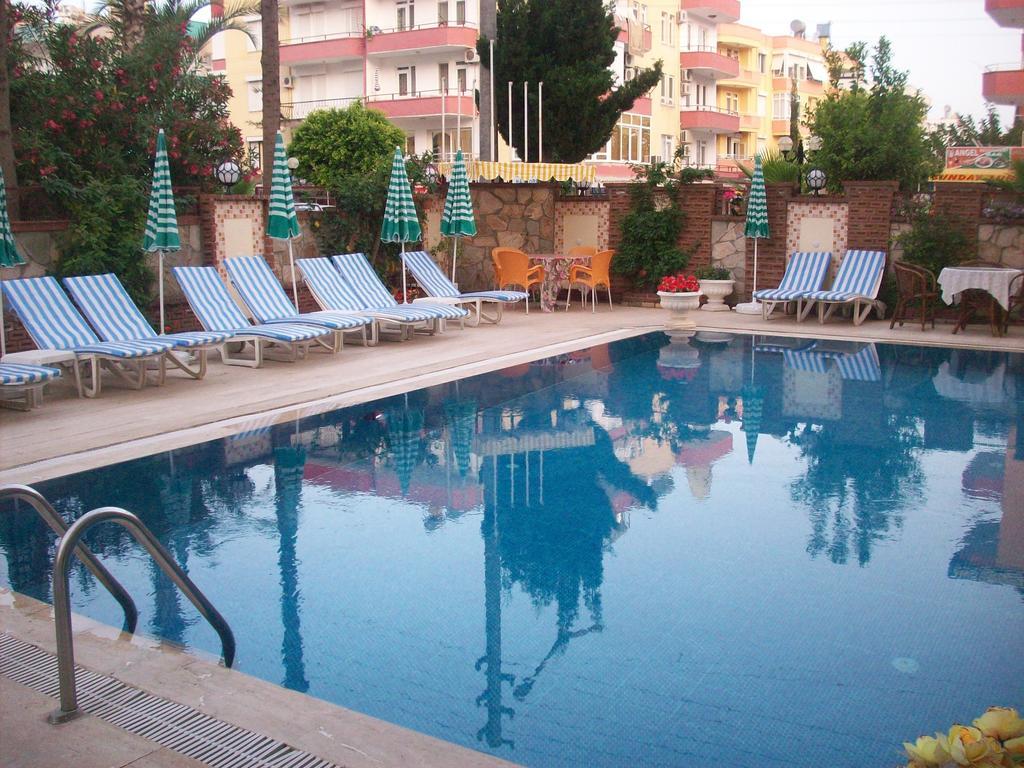 Moonlight Hotel Алания Экстерьер фото